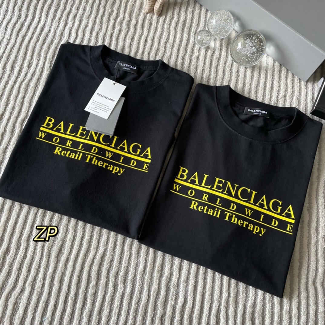 P219 Balenciaga Shopping Therapy T-Shirt