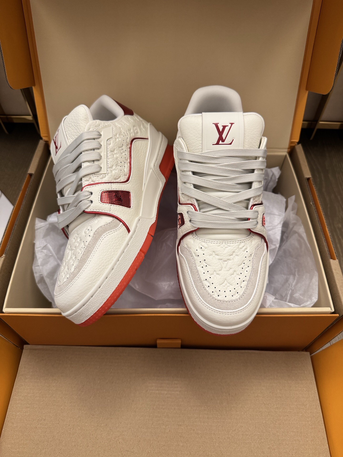 P699 Classic Sneakers - Embossed Red