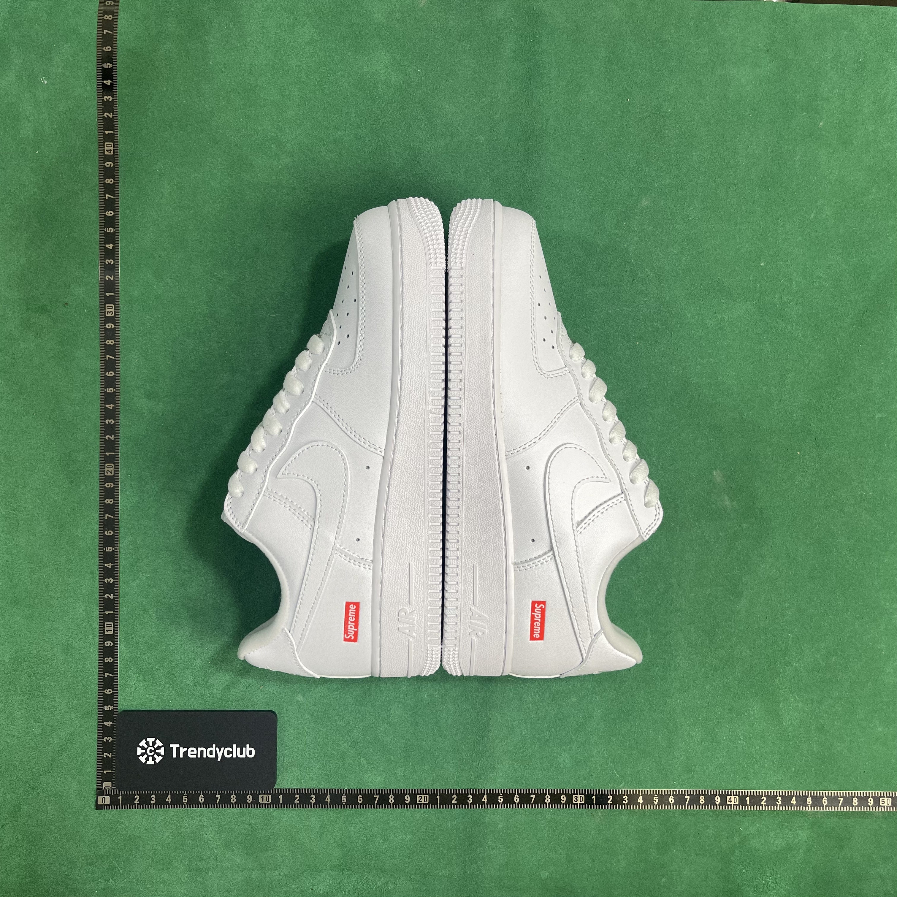 DC Batch Supreme x Nike Air Force 1 Box Logo Unisex Low-Top Sneakers - White/Black - CU9225-100