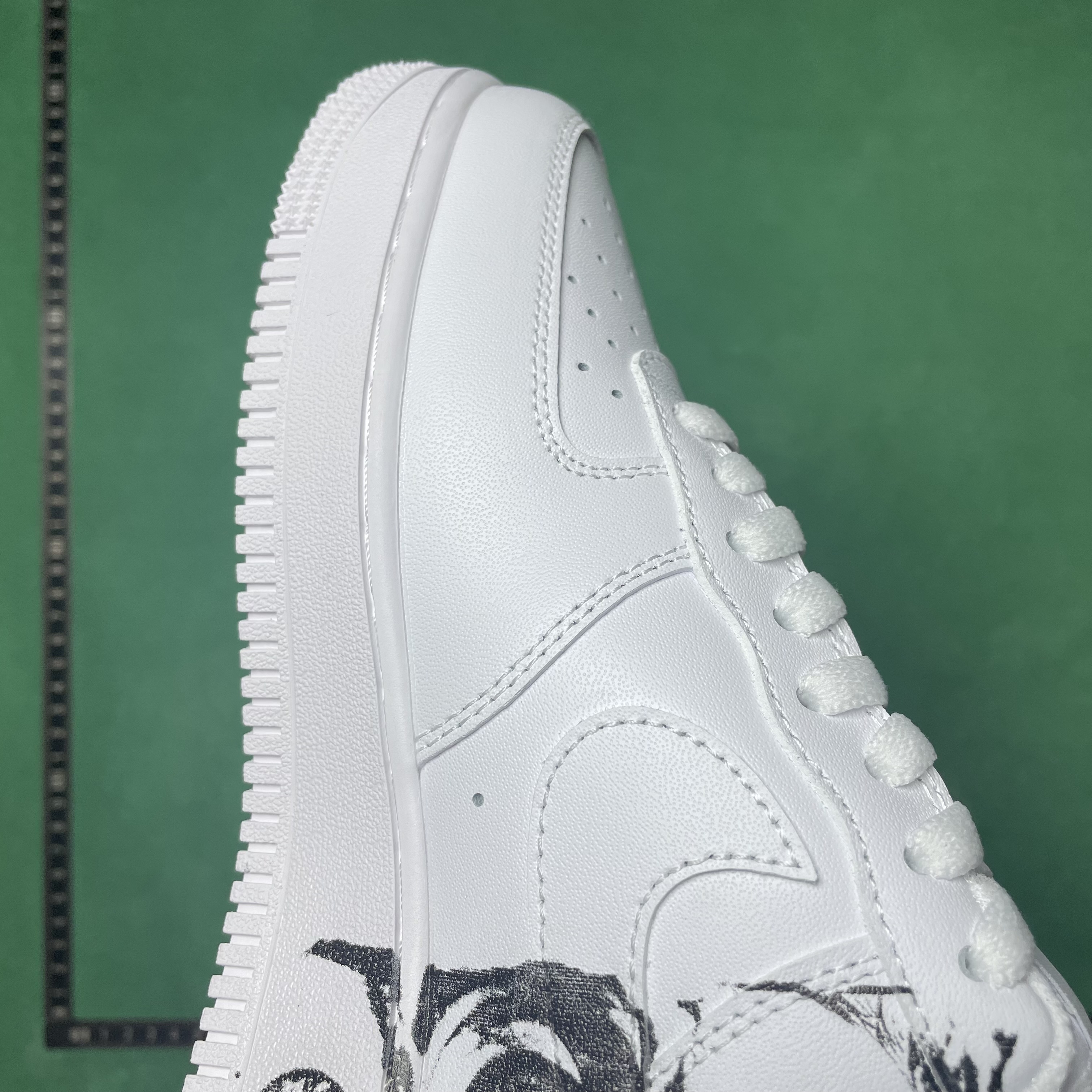 23$ DC Batch CDG x Supreme x Nike Air Force 1 Supreme Comme des Garcons Shirt 皮革 圆头系带  板鞋 男款 白黑#1.6 · image 9