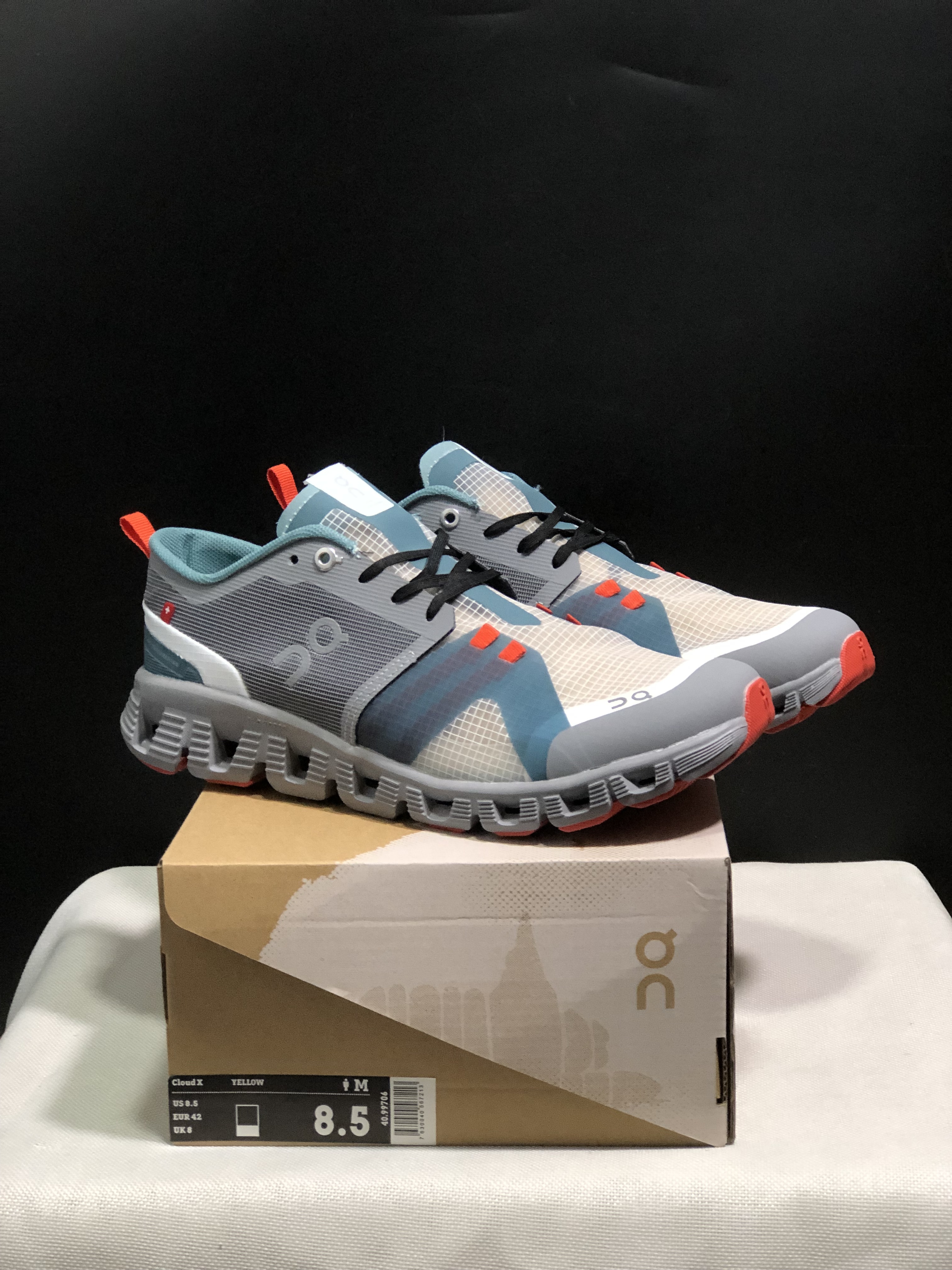 On Cloud X Shift - Alloy Grey - Size 36–45
