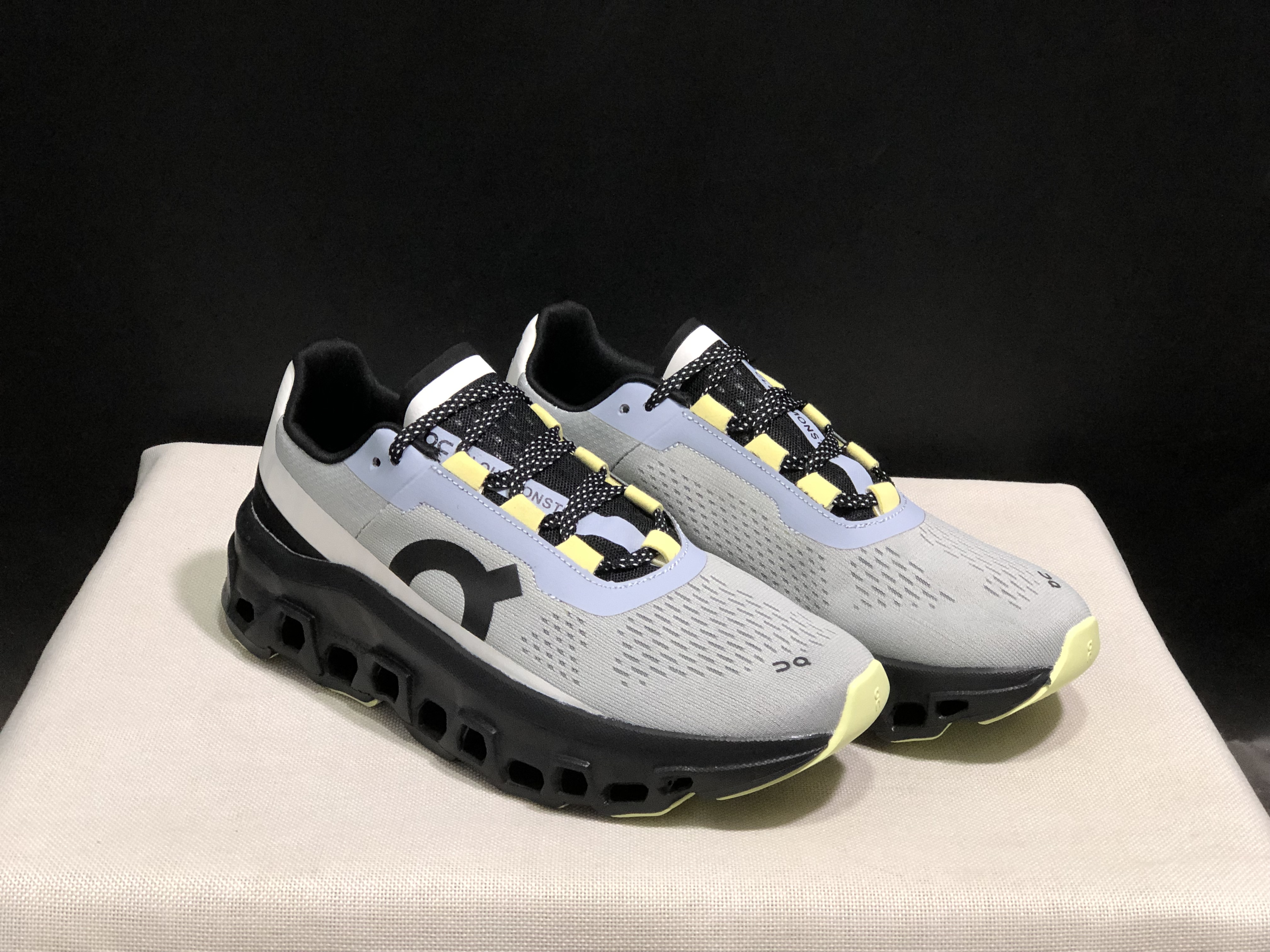 On Cloudmonster - Fossil Grey - Size 36–45