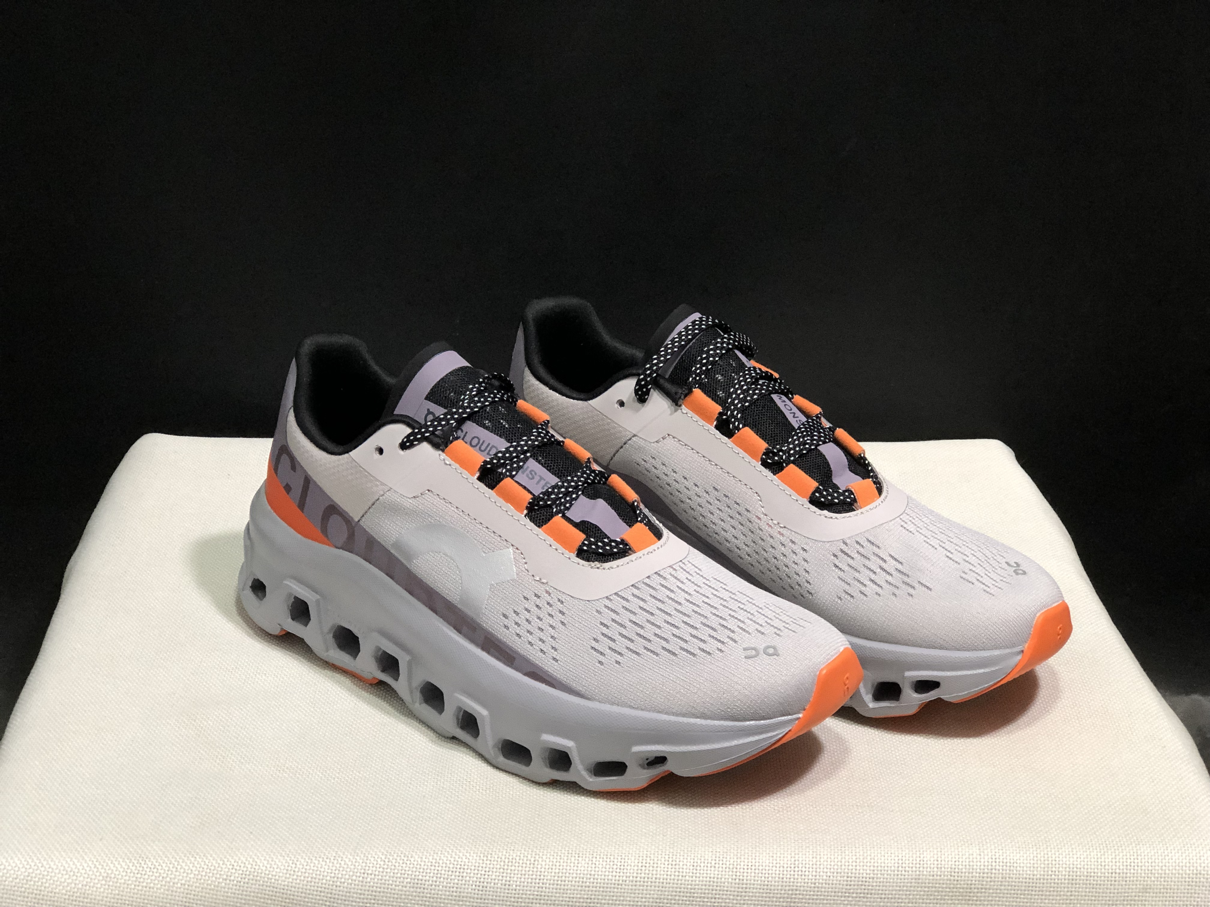 On Cloudmonster 1 - Pearl White/Orange-Red - Size 36–45
