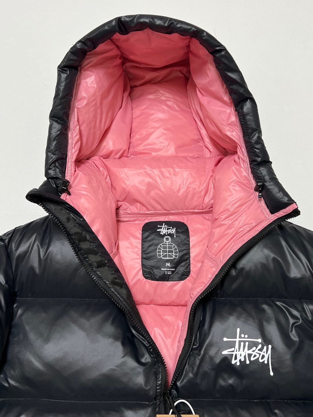 P879  Stussy down jacket · image 8